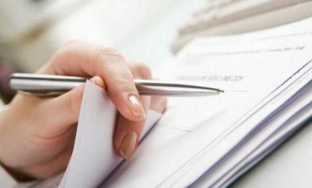 √ Makalah : Pengertian, Jenis, Ciri, Susunan, dan Manfaatnya Terlengkap