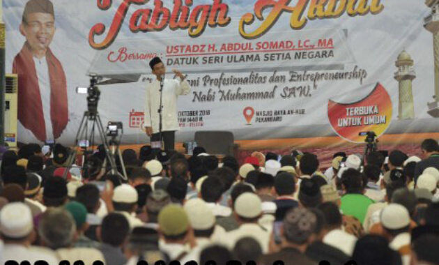 Doa Pembuka Acara : Arab, Latin dan Terjemahannya Lengkap