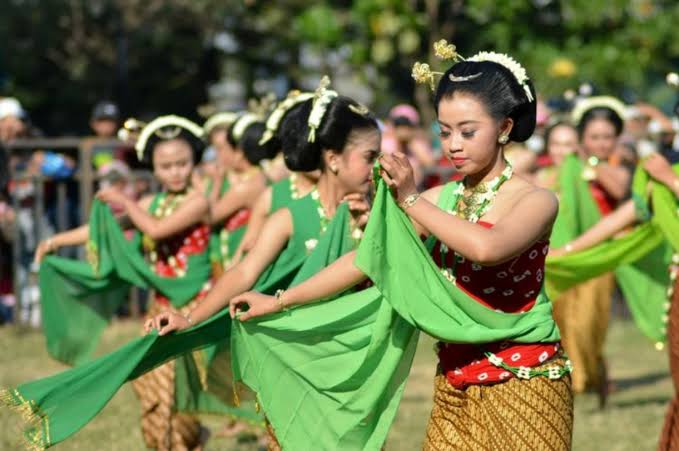 Tari Gambyong (Jawa Tengah)